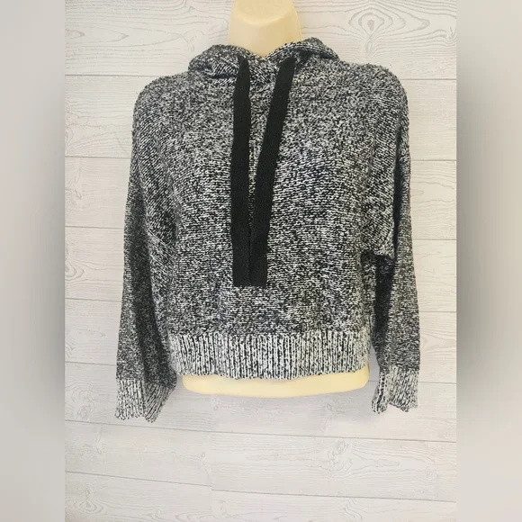 Anthropologie Ruby Moon Women's cropped hooded sweater XS Gray - Picture 3 of 8